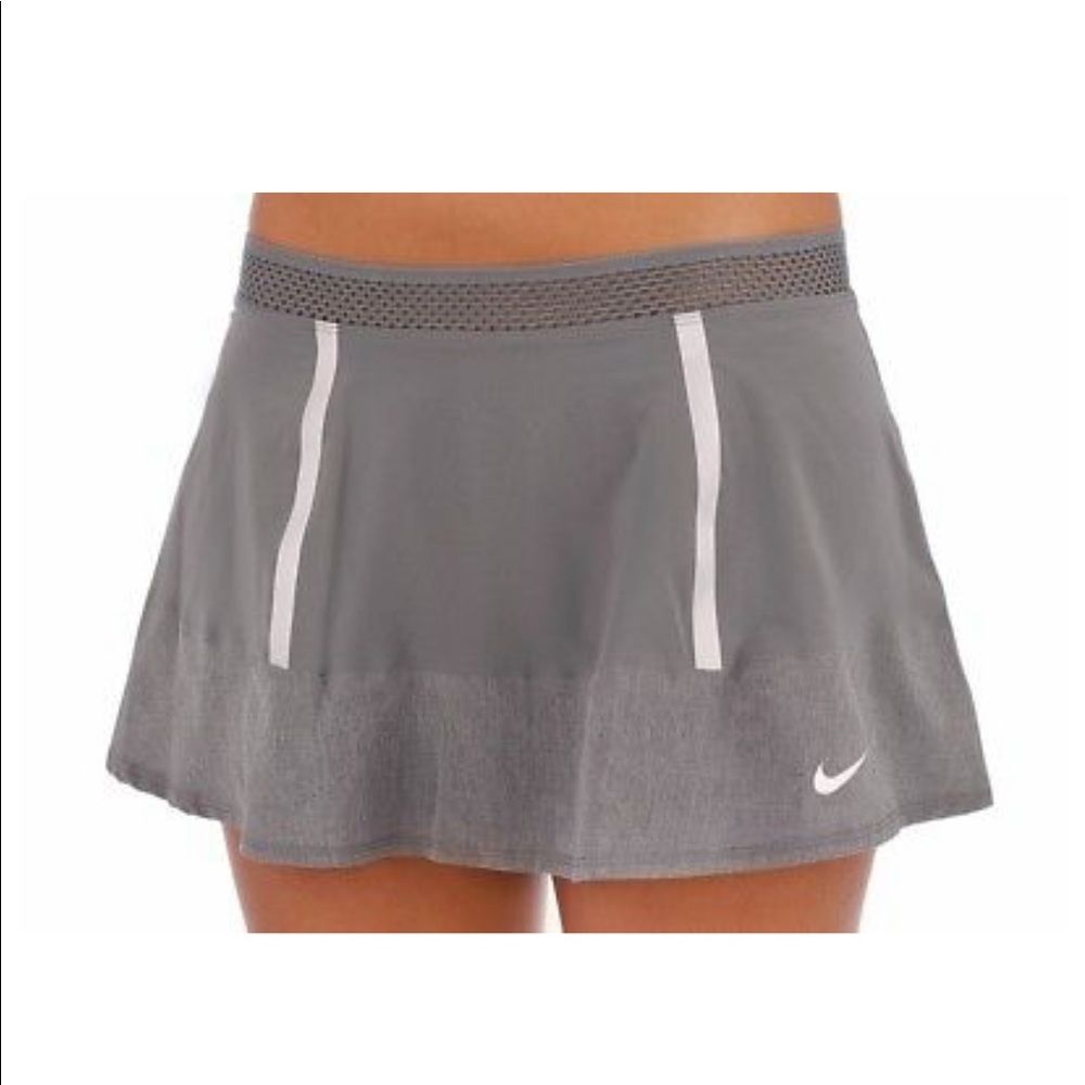 Super cute grey Nike tennis skirt